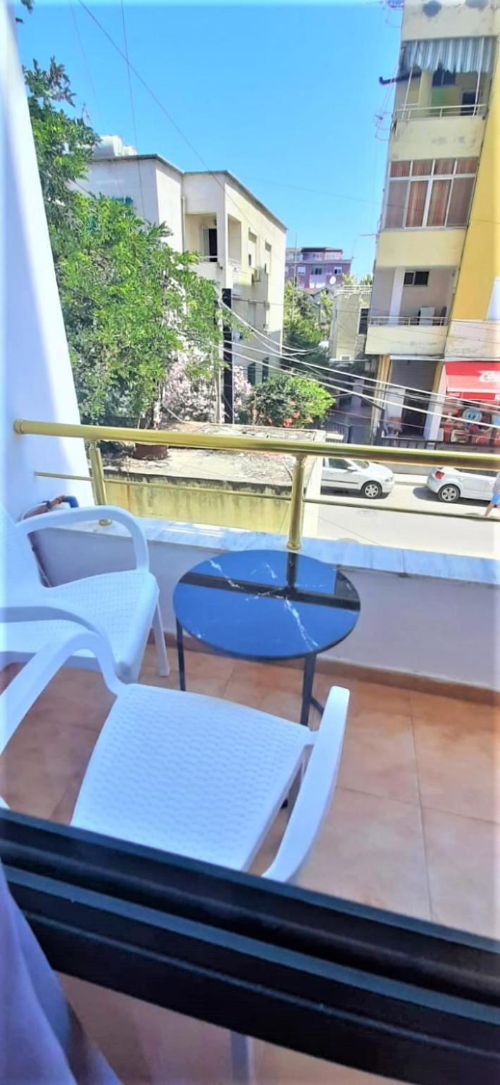 Joli Plazhi I Durresit Durrës